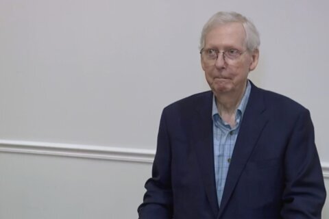 Senate GOP leader Mitch McConnell can continue with his work schedule, congressional physician says