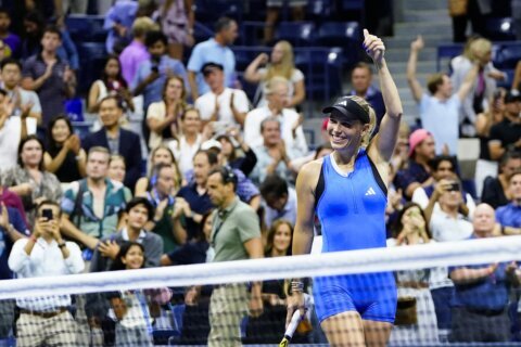 Caroline Wozniacki beats Petra Kvitova at the US Open shortly after coming out of retirement