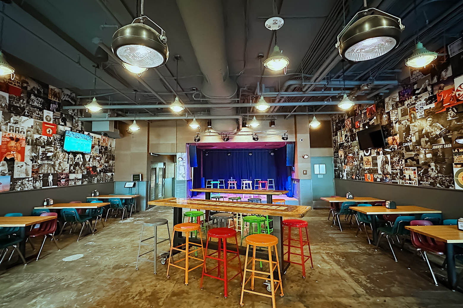 Mexican restaurant El Rey debuts its live performance venue The Filling Station on Aug.11.