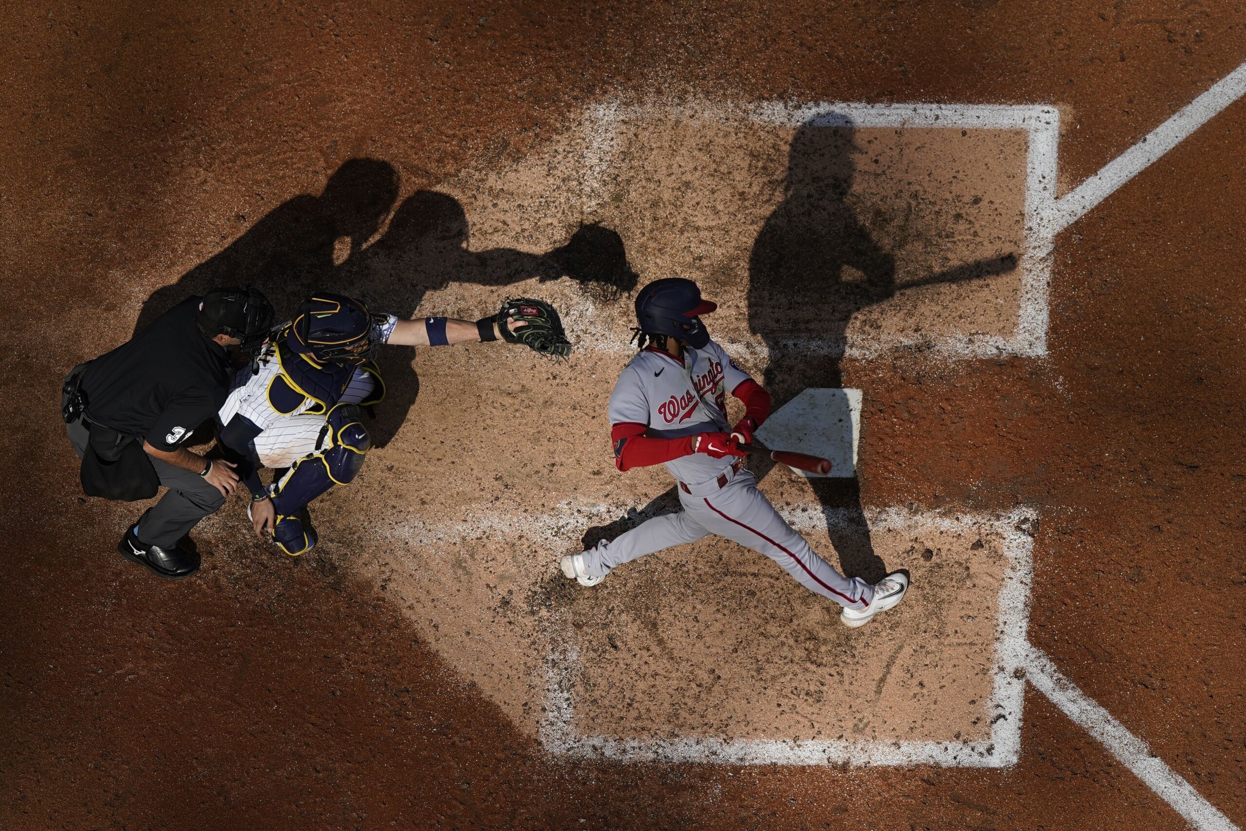 MLB notebook: First baseman Rowdy Tellez returns to Brewers