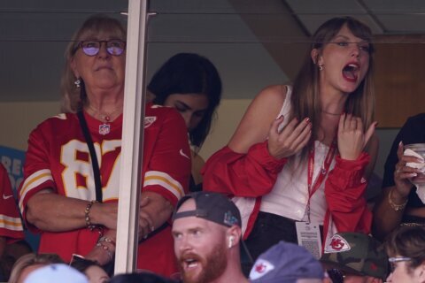 Travis Kelce notes Taylor Swift’s bold appearance at Chiefs game but is mum about any relationship