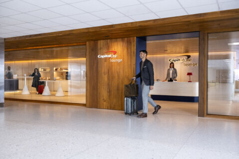 Capital One opens Dulles Airport lounge