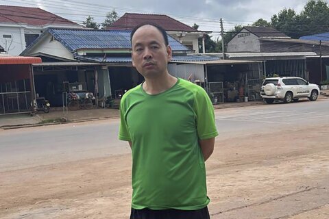 Laos deports human rights lawyer who was fleeing state pressure back to China