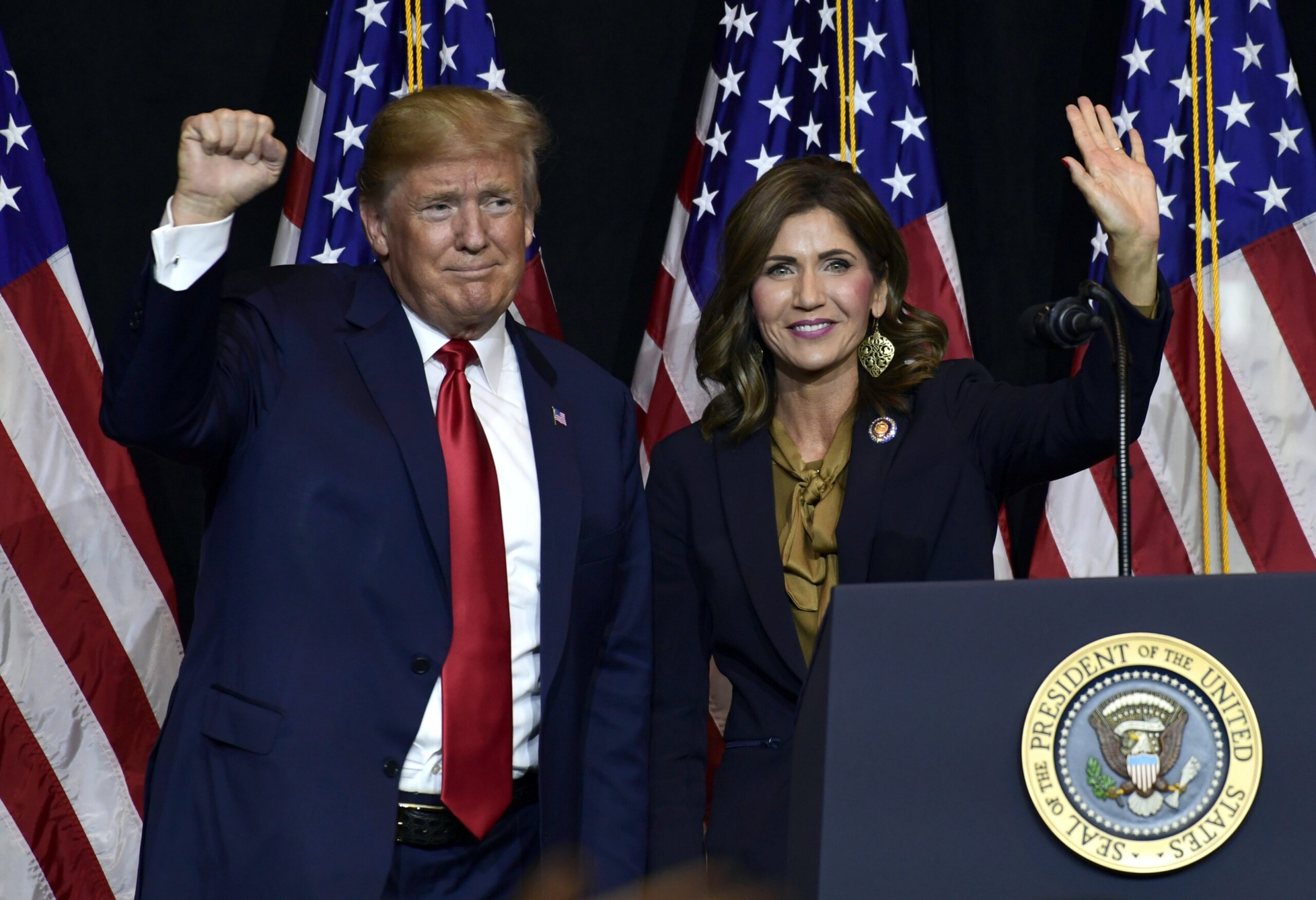 Gov. Kristi Noem endorses Trump as he visits South Dakota - WTOP News