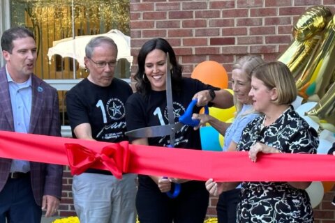 New addiction recovery center opens in Fairfax