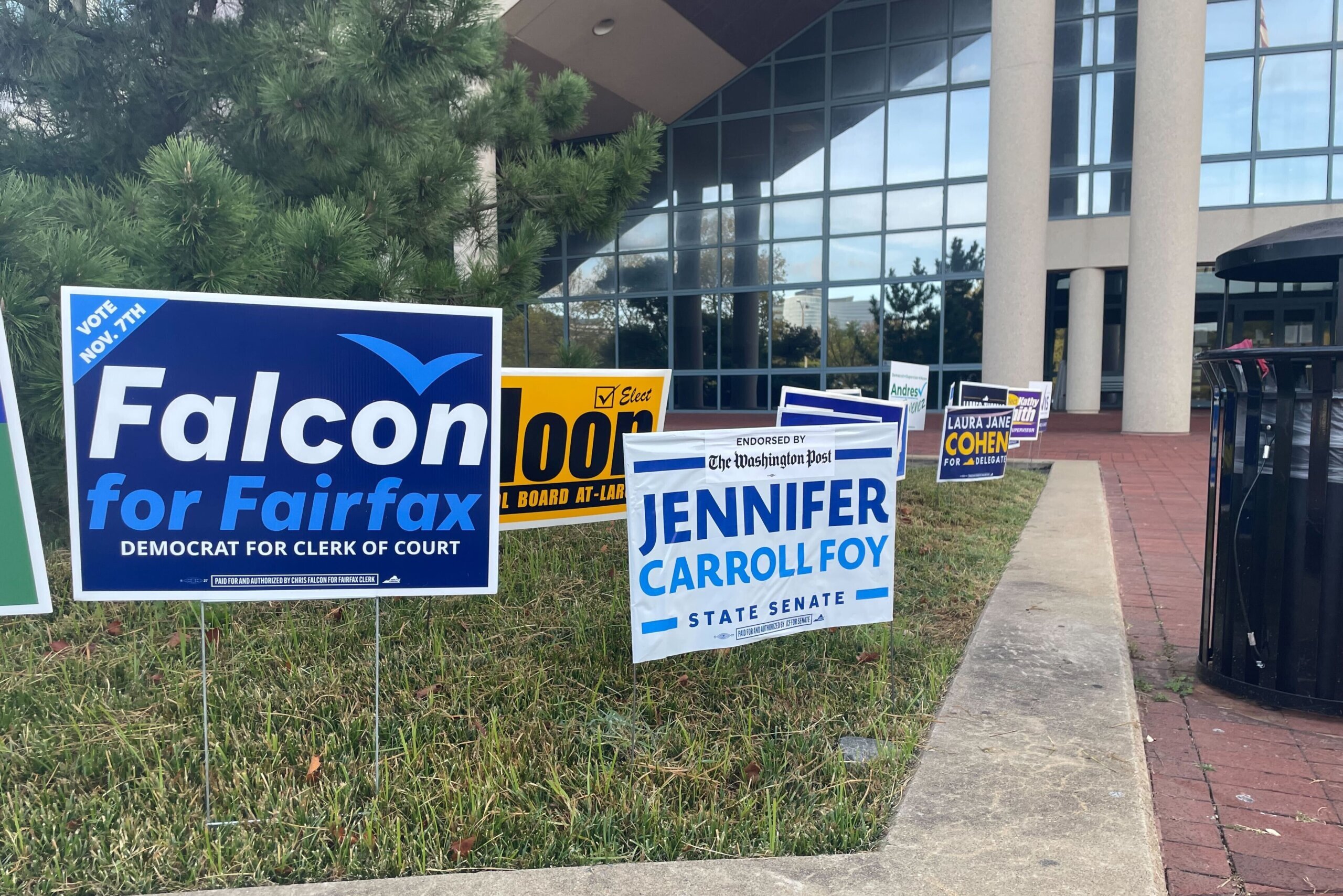 Early voting underway in Virginia as residents cast their ballots – WTOP News