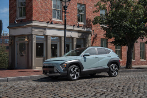 Car Review: Revised Hyundai Kona is a little crossover that has an improved look and feel for 2024
