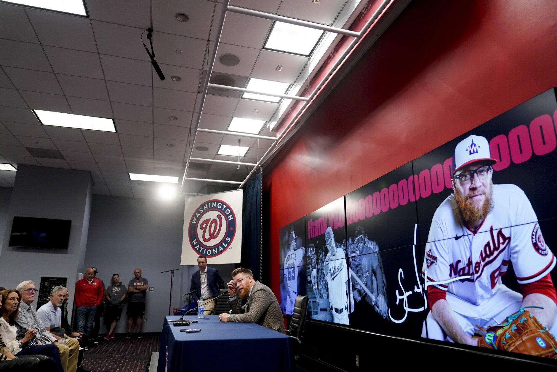 Nationals pitcher Sean Doolittle announces his retirement after more than a  decade in the majors - WTOP News