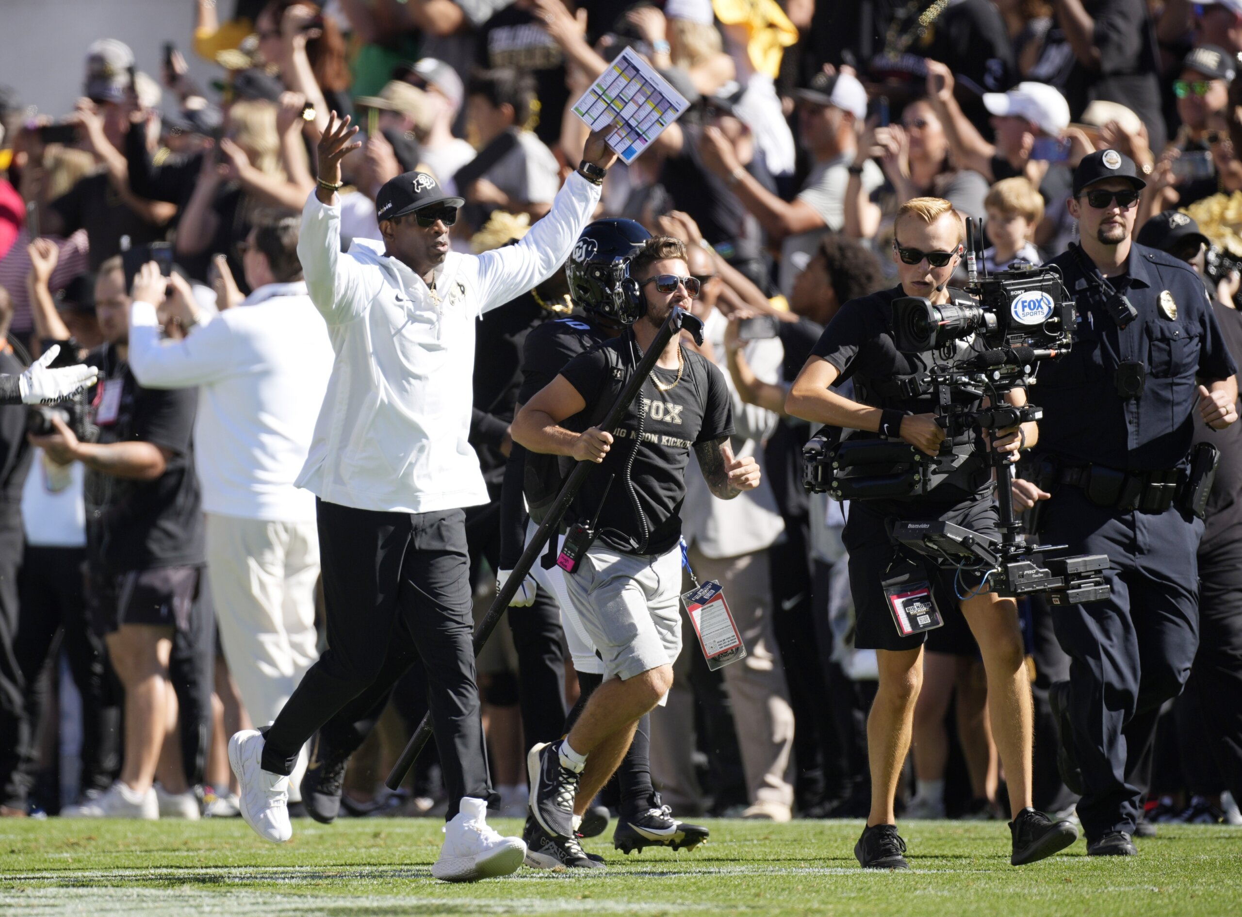 USC survives the Deion Sanders show in narrow win over Colorado