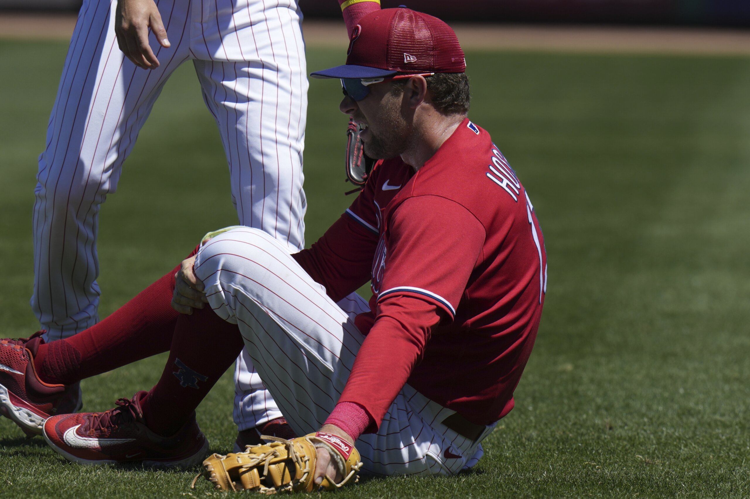 As Phillies' Bryce Harper increases first base time, Rhys Hoskins ahead of  schedule 