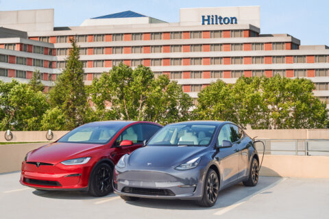 Tesla will install 20,000 EV charging stations at 2,000 Hilton hotels