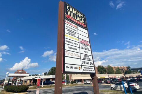 College Park shopping center to be torn down, upsetting some business owners
