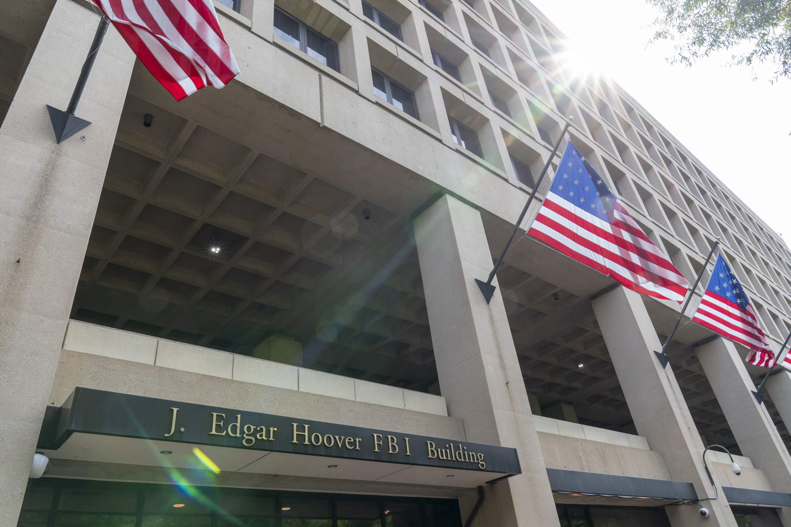 监管机构发现保持FBI总部在华盛顿的努力并非特朗普不当动机推动