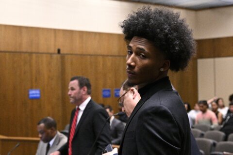 Judge denies request to raise Mikey Williams' bail and sets trial in shooting for Dec. 14