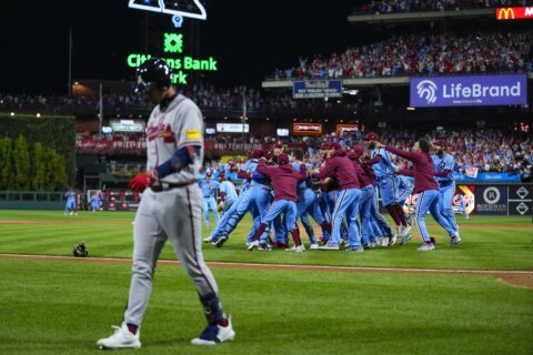 Braves lose to Philly for 2nd straight season, 100 wins again not enough in NLDS exit