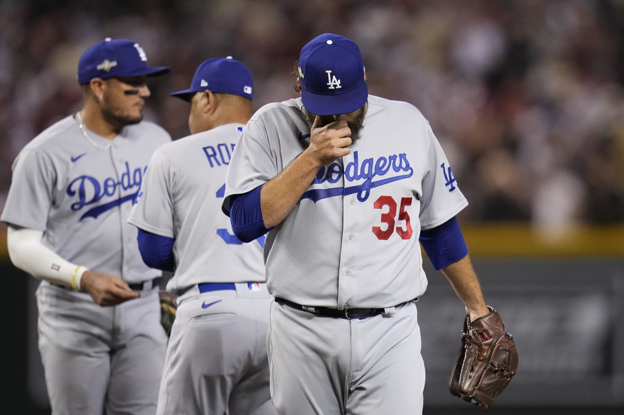 Full Count: How wide is the gap between the Diamondbacks and Dodgers? - PHNX