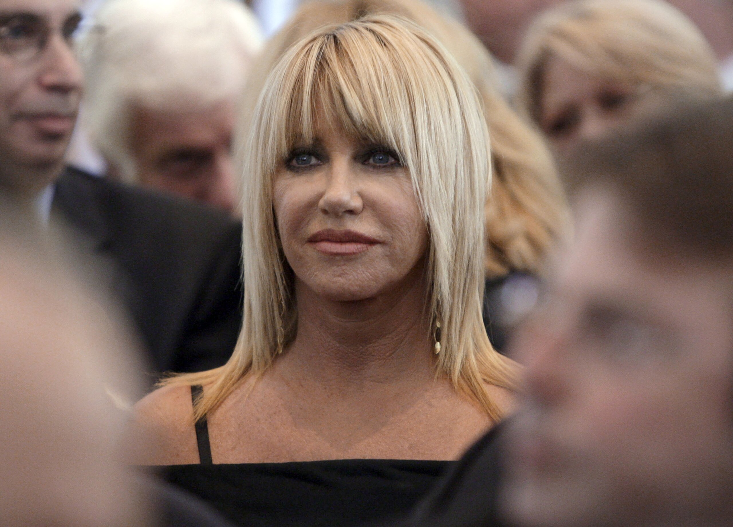 American Actress Suzanne Somers Dies At 76 Cbc News 9992