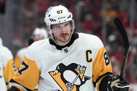 Sidney Crosby and the Pittsburgh Penguins were lost two weeks ago. Now they’re in the playoff mix