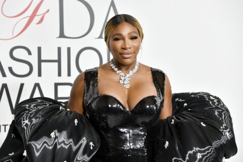 Tennis legend Serena Williams honored as ‘fashion icon’ at fashion industry’s big awards night