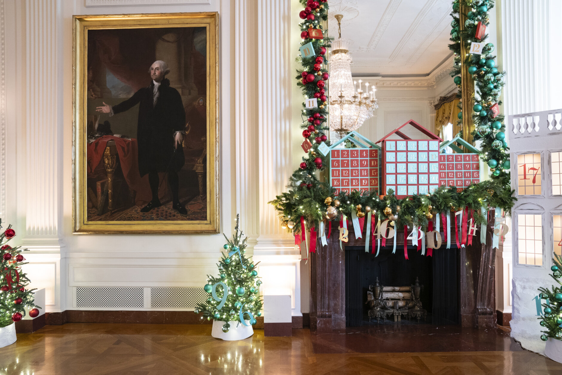 White House Christmas decorations