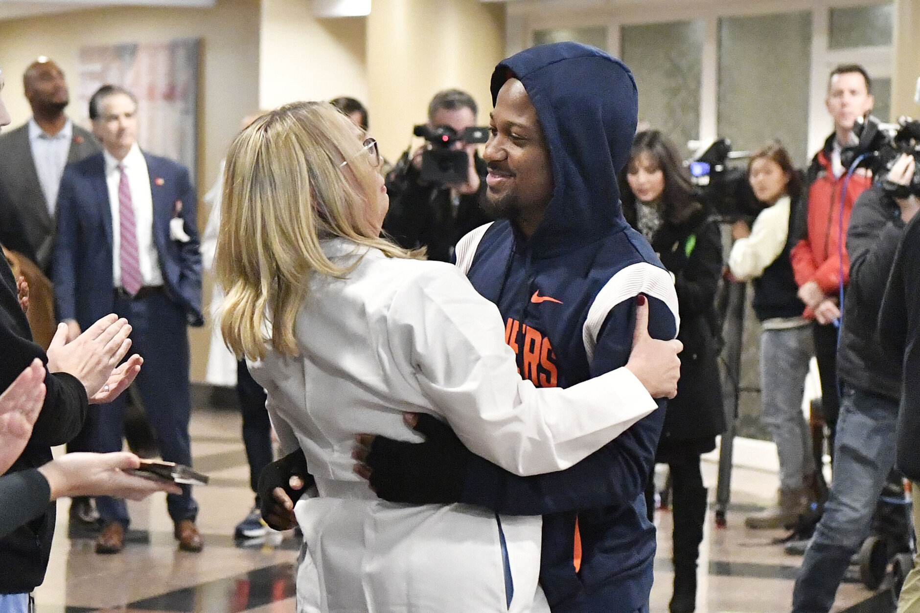 Virginia RB Perris Jones walks out of Louisville hospital after spinal  surgery, rehab - WTOP News