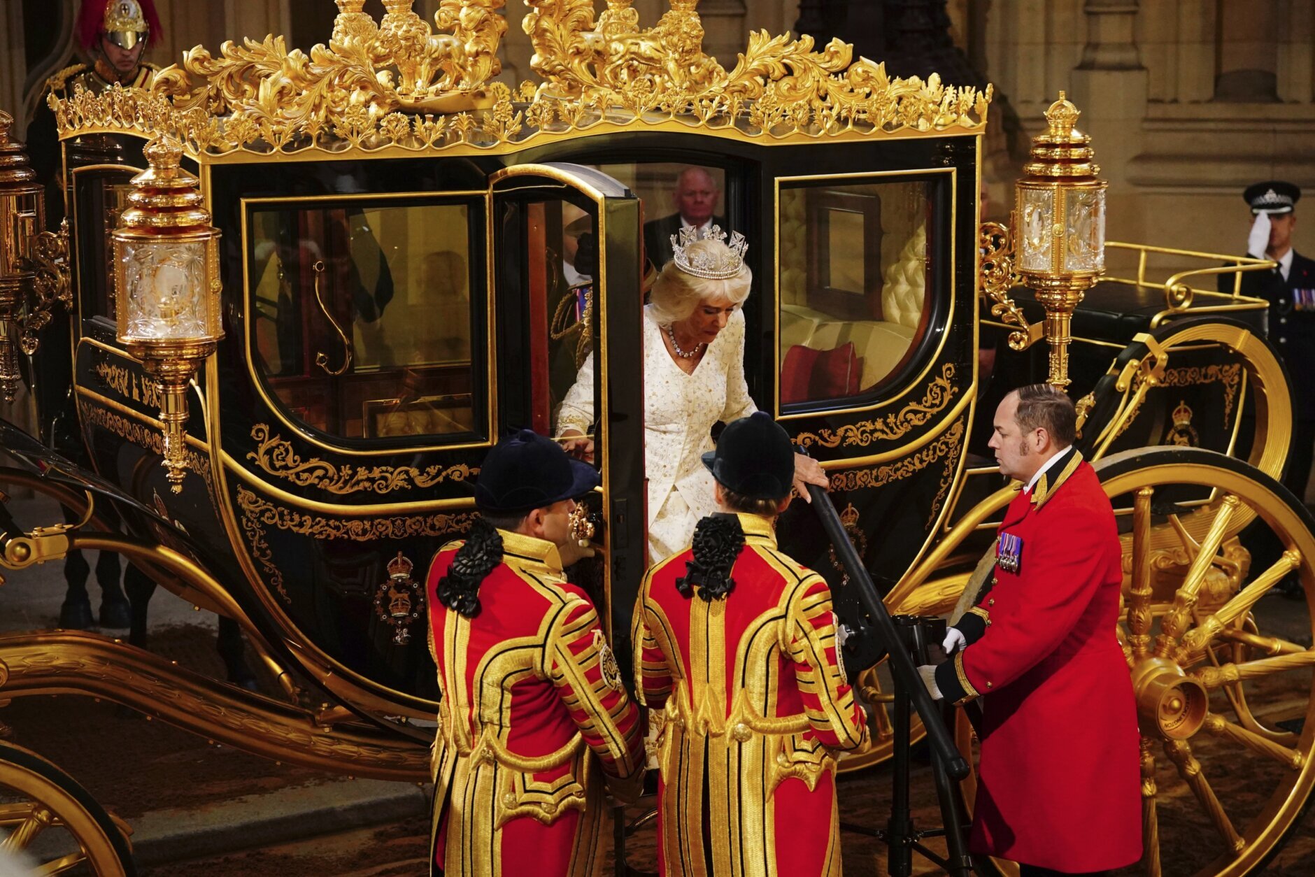 Law and order and the economy are focus of the British government's King's  Speech – KVEO-TV