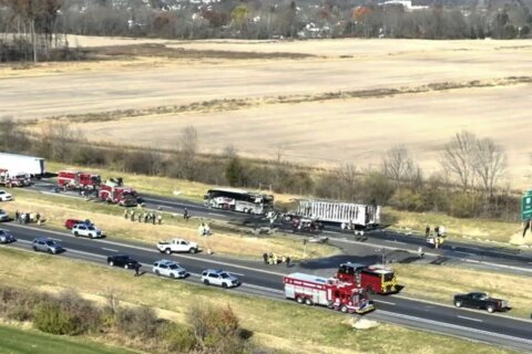 Ohio interstate crash involving busload of high school students leaves 6 dead, 18 injured