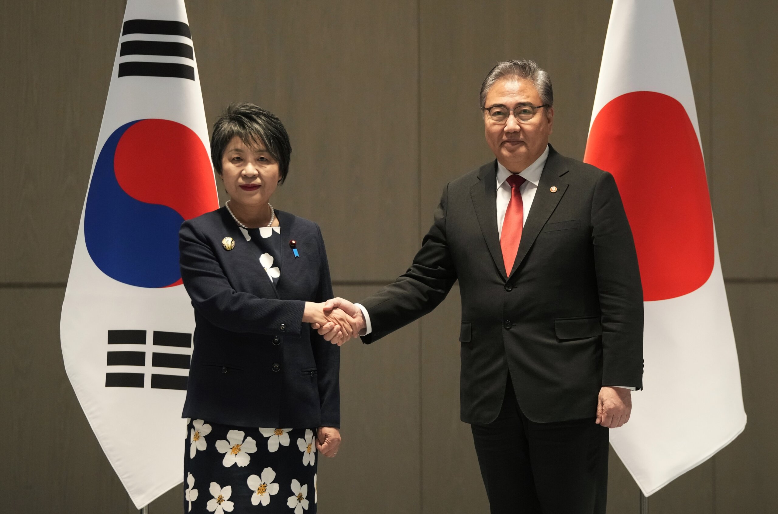 South Korea, Japan And China Agree To Resume Trilateral Leaders’ Summit ...