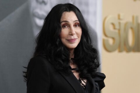 Judge denies Cher temporary conservatorship she’s seeking over son, but the issue isn’t dead yet