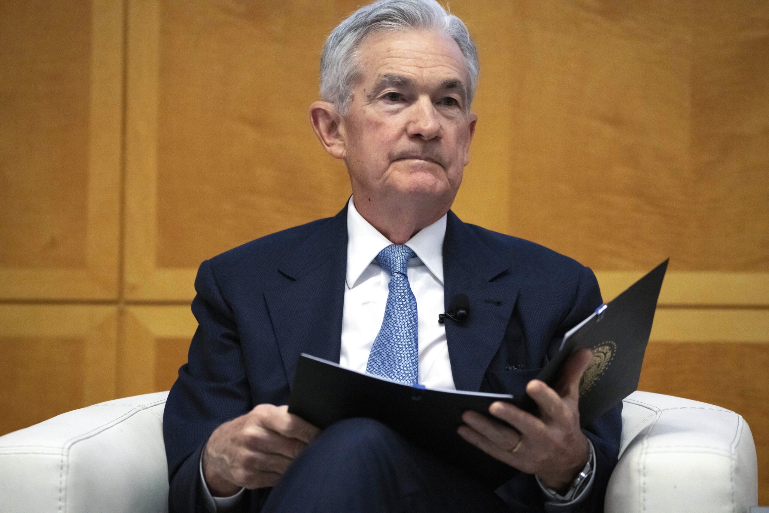 Federal Reserve keeps key interest rate unchanged and foresees 3 rate