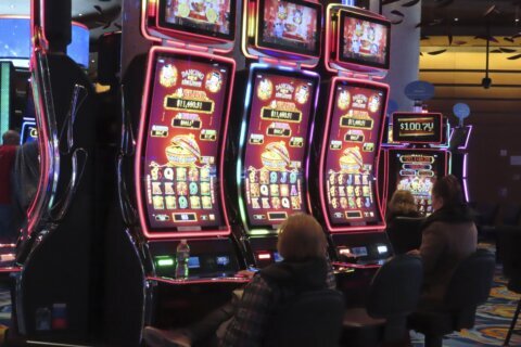 Bill to allow referendum on northern Virginia casino advances in legislature