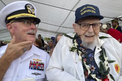 Centenarian survivors of Pearl Harbor attack return to honor those who perished 82 years ago
