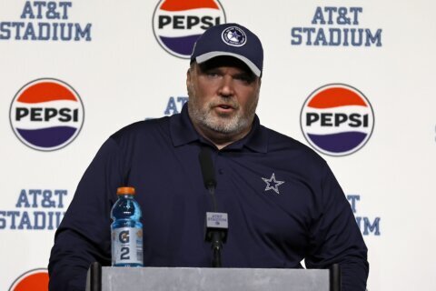 McCarthy back with Cowboys after appendectomy, set to call plays against Eagles