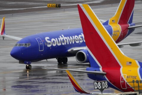 Southwest Airlines reaches $140 million settlement over holiday flight-canceling meltdown last year