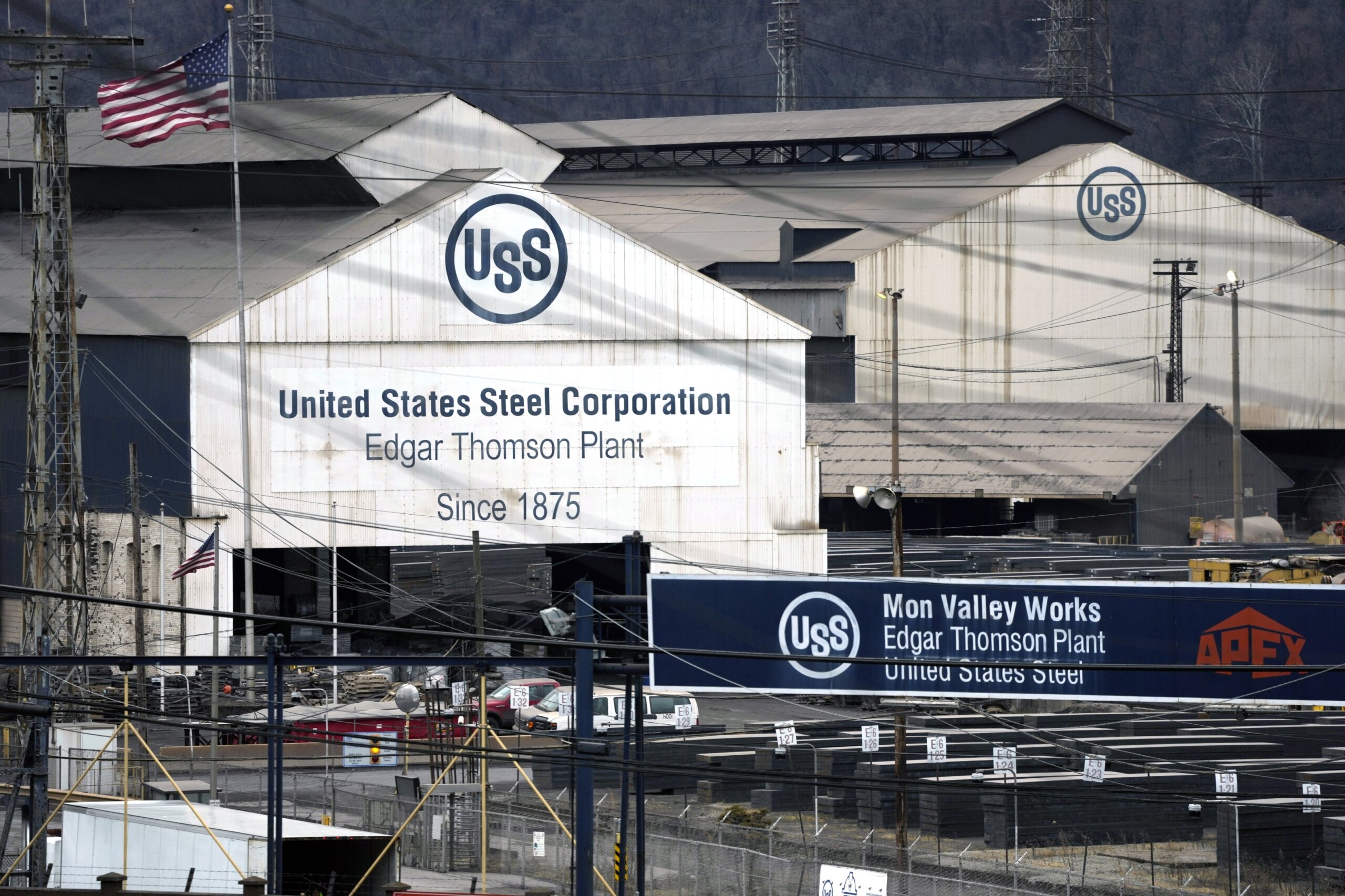 拜登认为美国钢铁公司出售给日本公司应受到“严肃审查”，白宫表示