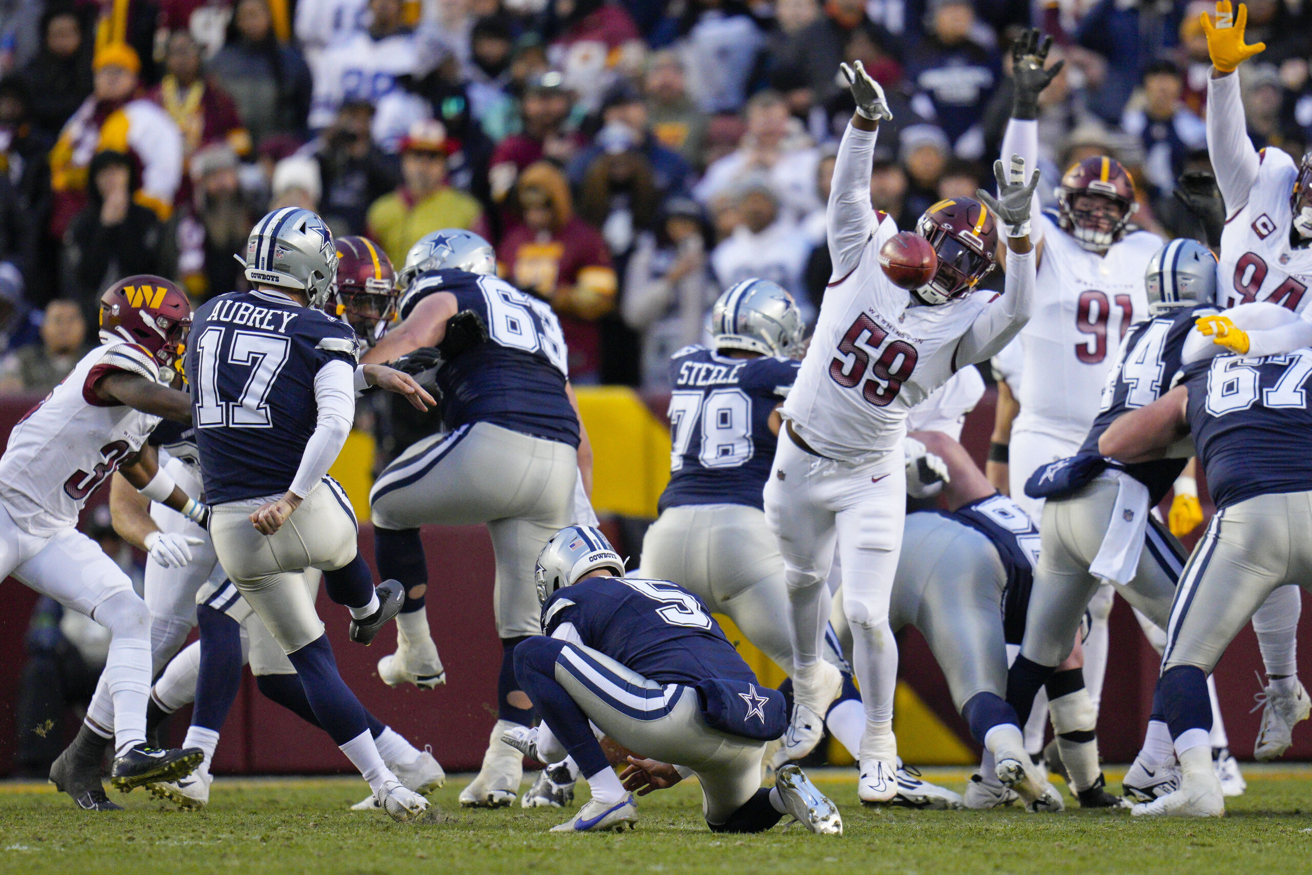 Cowboys’ Brandon Aubrey has field goal streak to start career end at 35