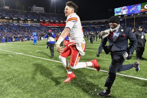 Led by Chiefs-Bills thriller, NFL divisional round averages record 40 million viewers