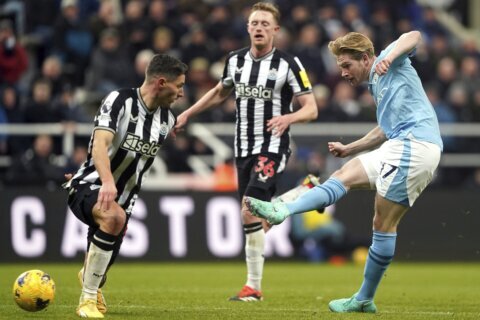 De Bruyne inspires Man City comeback in Premier League return to show he can swing title race
