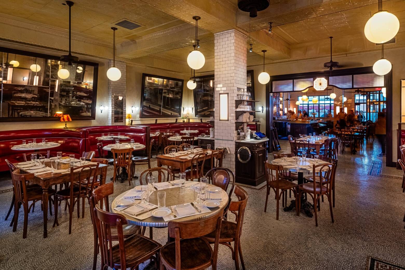 曼哈顿的巴黎小酒馆Pastis在联合市场开设分店