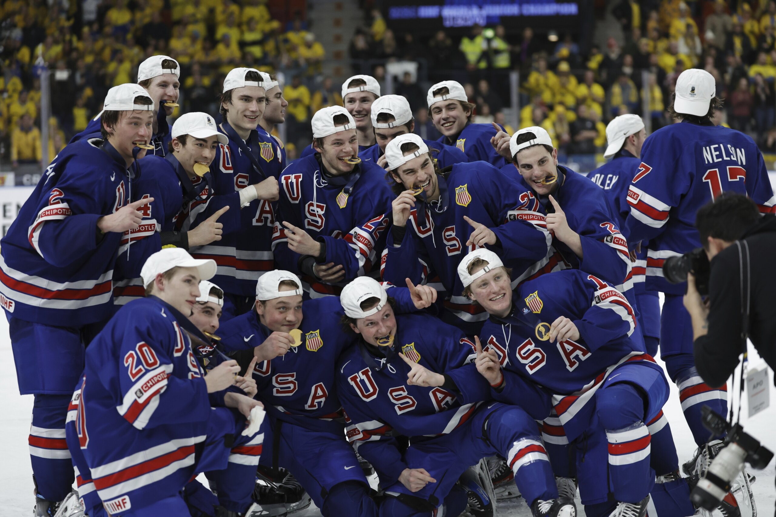 US beats Sweden 62 to win gold in the world junior championship WTOP