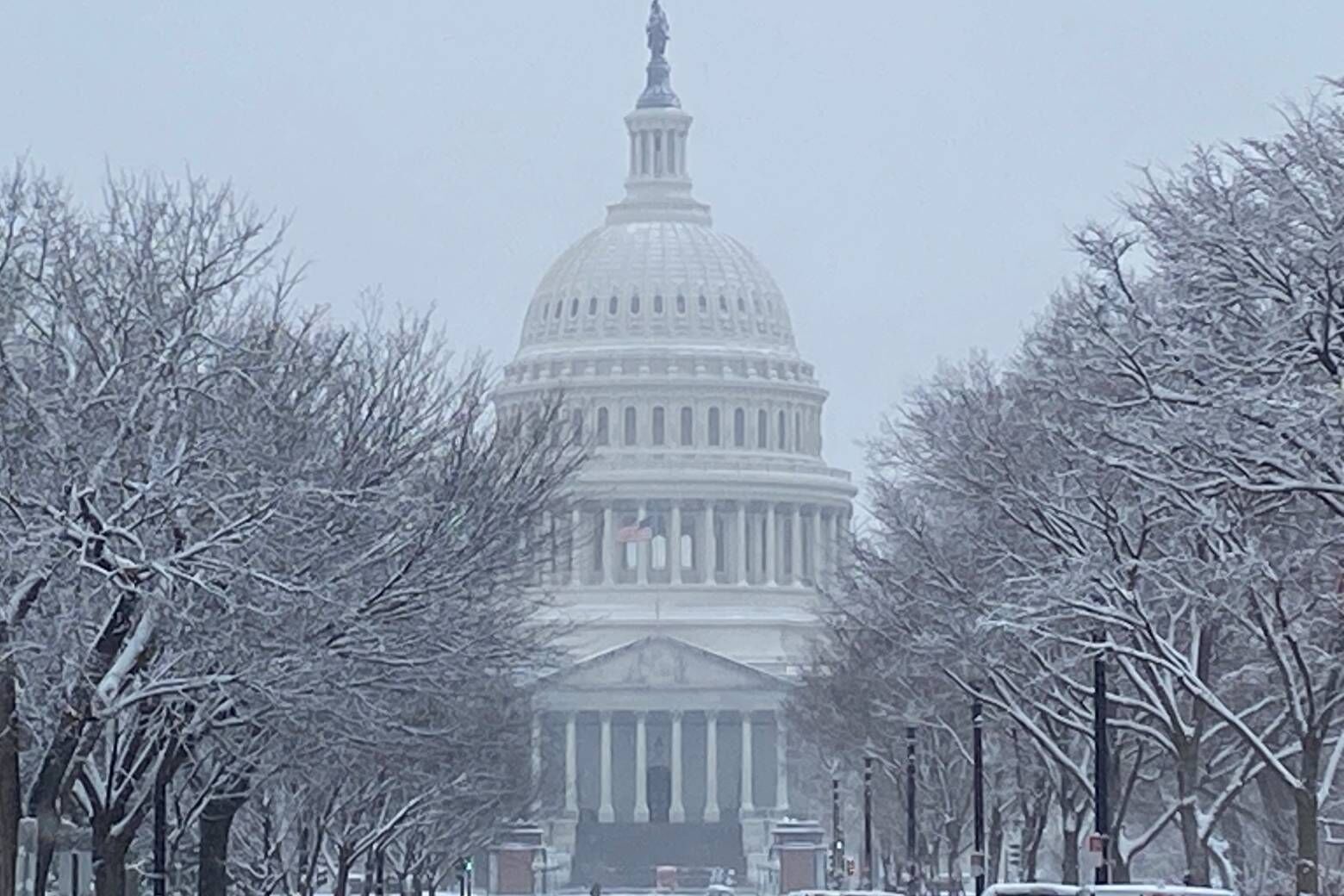 The D.C. area could see a snowy and windy Presidents Day weekend