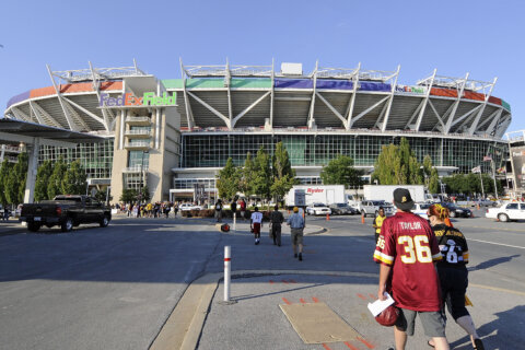 FedEx drops name off Commanders’ Landover stadium, ending its naming rights agreement early