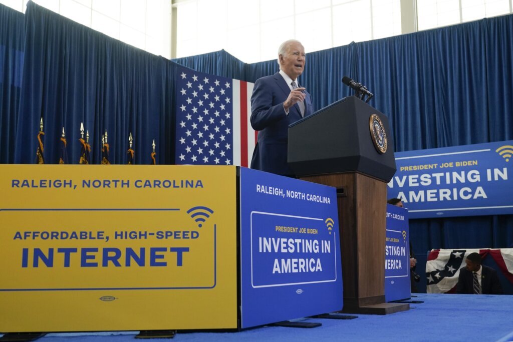 Biden’s vow of affordable internet for all is threatened by the looming expiration of subsidies