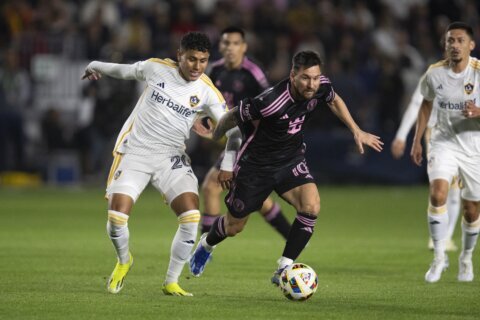 Lionel Messi scores in injury time, and Inter Miami salvages a 1-1 draw with the LA Galaxy