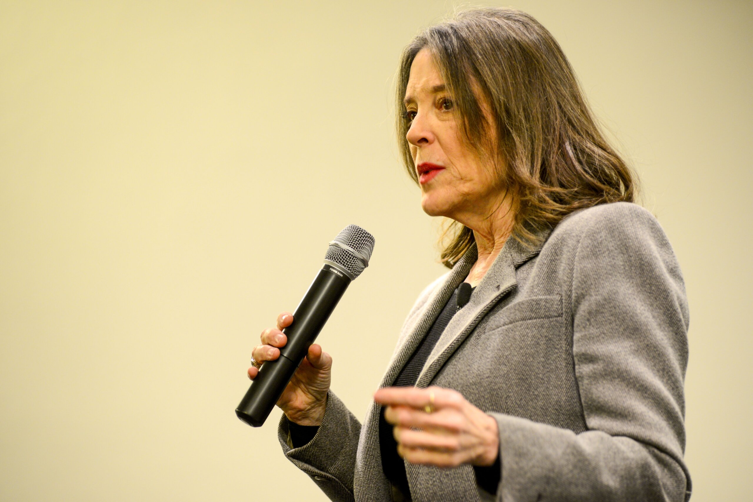 Marianne Williamson Suspends Her Presidential Campaign Ending Long