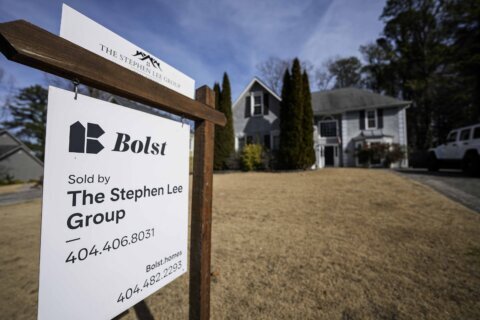 Home sales rose in January as easing mortgage rates, more homes for sale enticed homebuyers