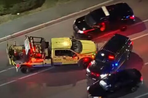 Man arrested after stealing Maryland State Highway truck sparks high-speed chase, injuring 1 driver and 4 officers