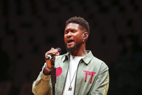 Usher announces post-Super Bowl North American tour, ‘Past Present Future’