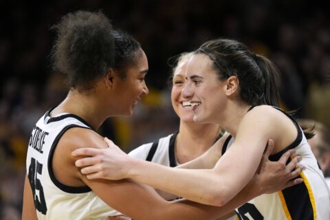 Hannah Stuelke drops 47, Caitlin Clark within 39 points of scoring record as No. 2 Iowa tops Penn St