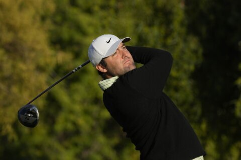 Nick Taylor wins Phoenix Open with birdie on 2nd hole of playoff with Charley Hoffman